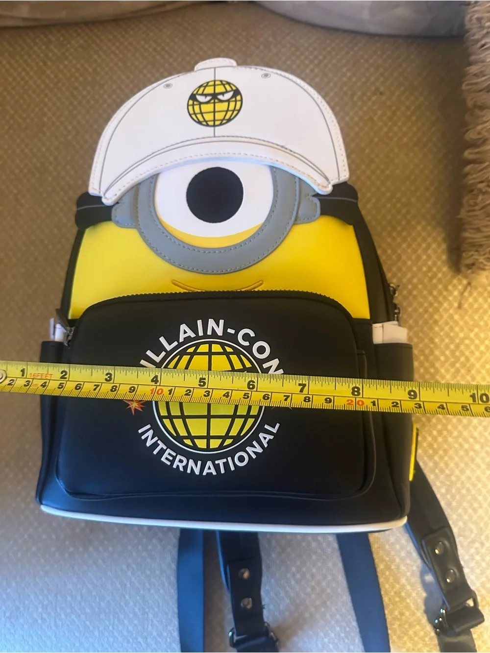 Universal Studio Loungefly Despicable Me Villain-Con Minion Backpack NWOT Stuart
